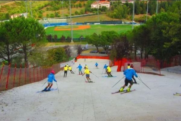 CHOOSE DRY SKI SLOPE SURFACING FOR YOUR FACILITY!